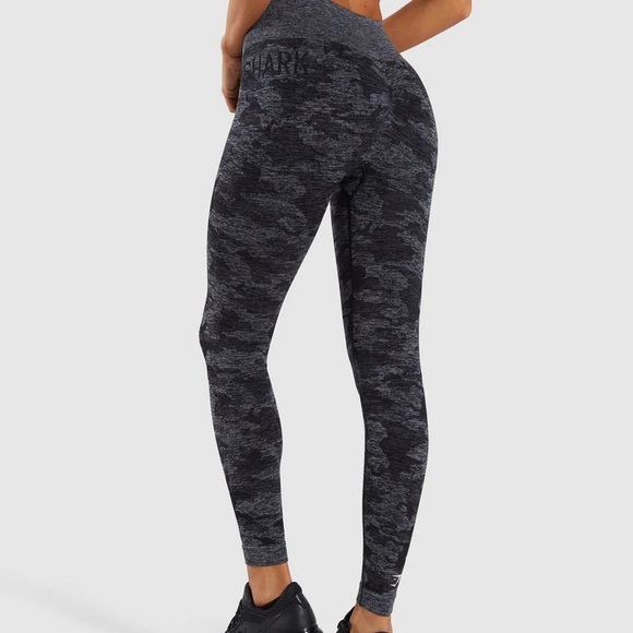 Gymshark Pants - Gymshark Adapt Camo Seamless Knit Leggings High Rise Sz Medium